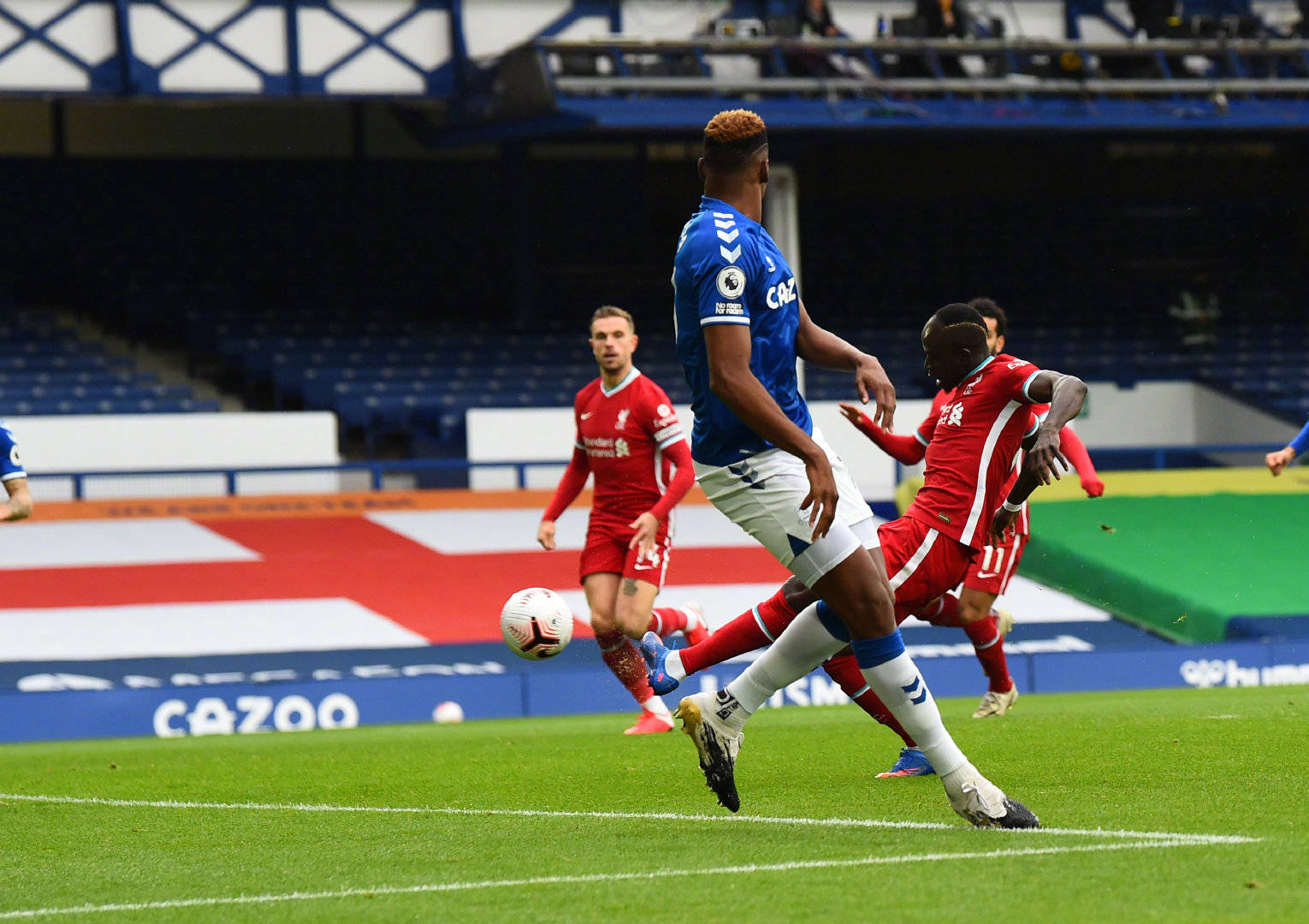 上的进攻核 上的进攻核